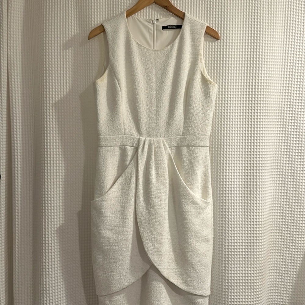 STUNNING! Badgley Mischka bouclé Dress